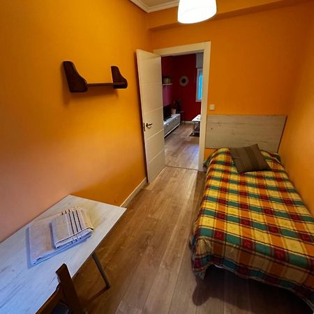 Piso Reformado Y Economico Apartment Santander Ngoại thất bức ảnh