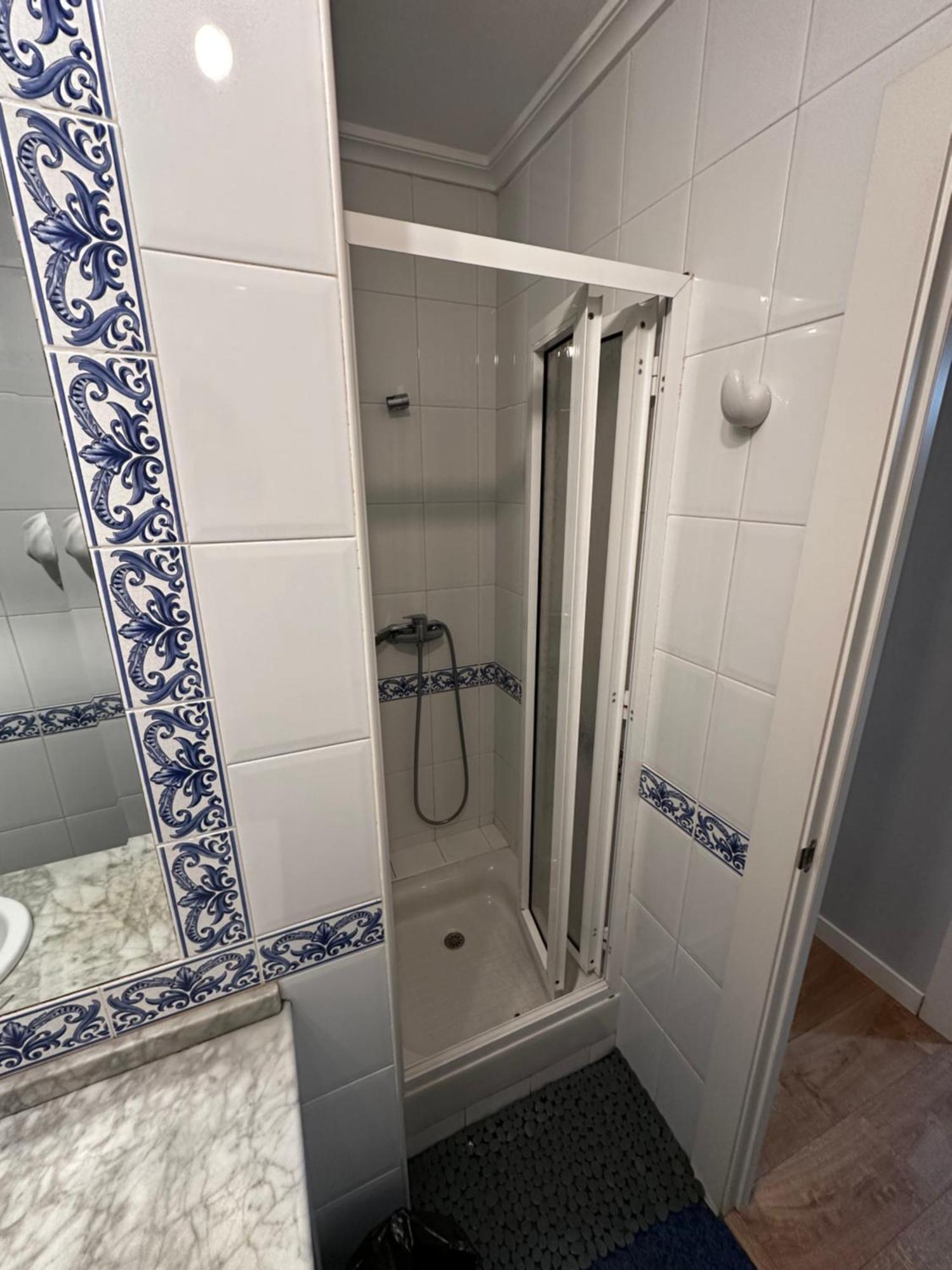 Piso Reformado Y Economico Apartment Santander Ngoại thất bức ảnh