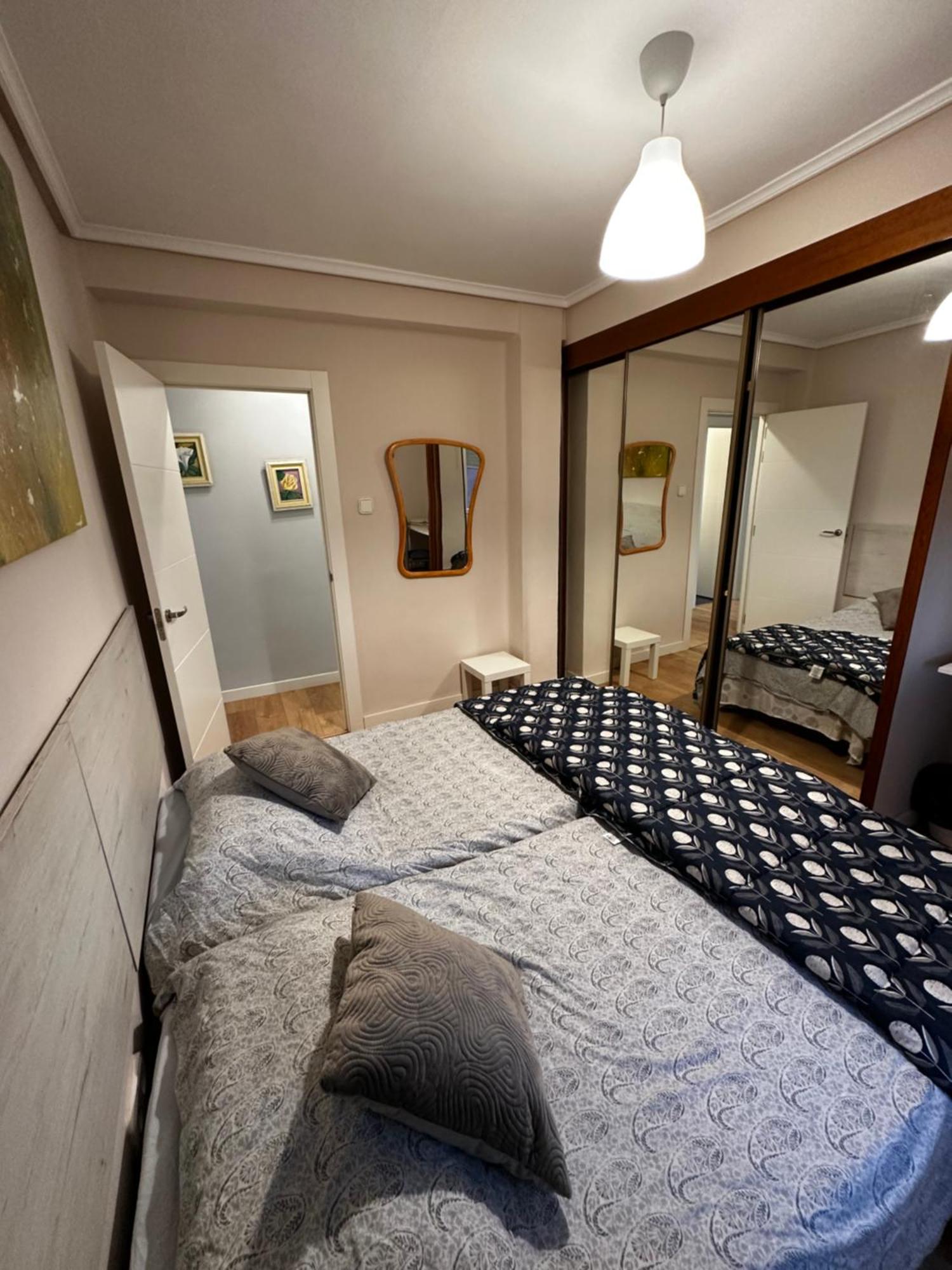 Piso Reformado Y Economico Apartment Santander Ngoại thất bức ảnh